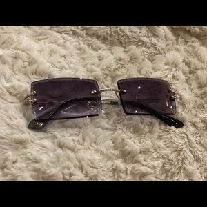 Brand New Sunglasses ⭐️ MAKE AN OFFER ‼️